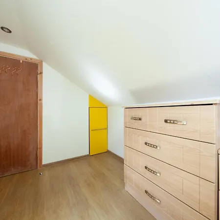 Spacious And Convenient 3 Bed In Swords