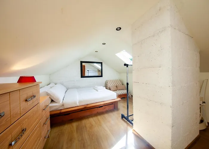 Spacious And Convenient 3 Bed In * Swords