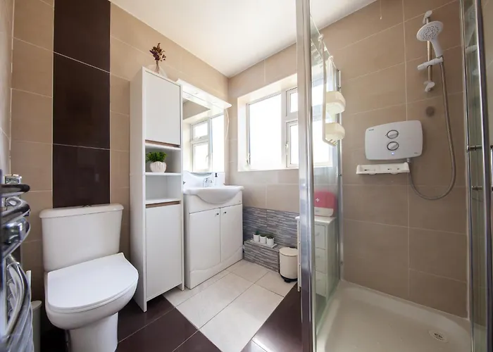 Spacious And Convenient 3 Bed In Apartman Swords